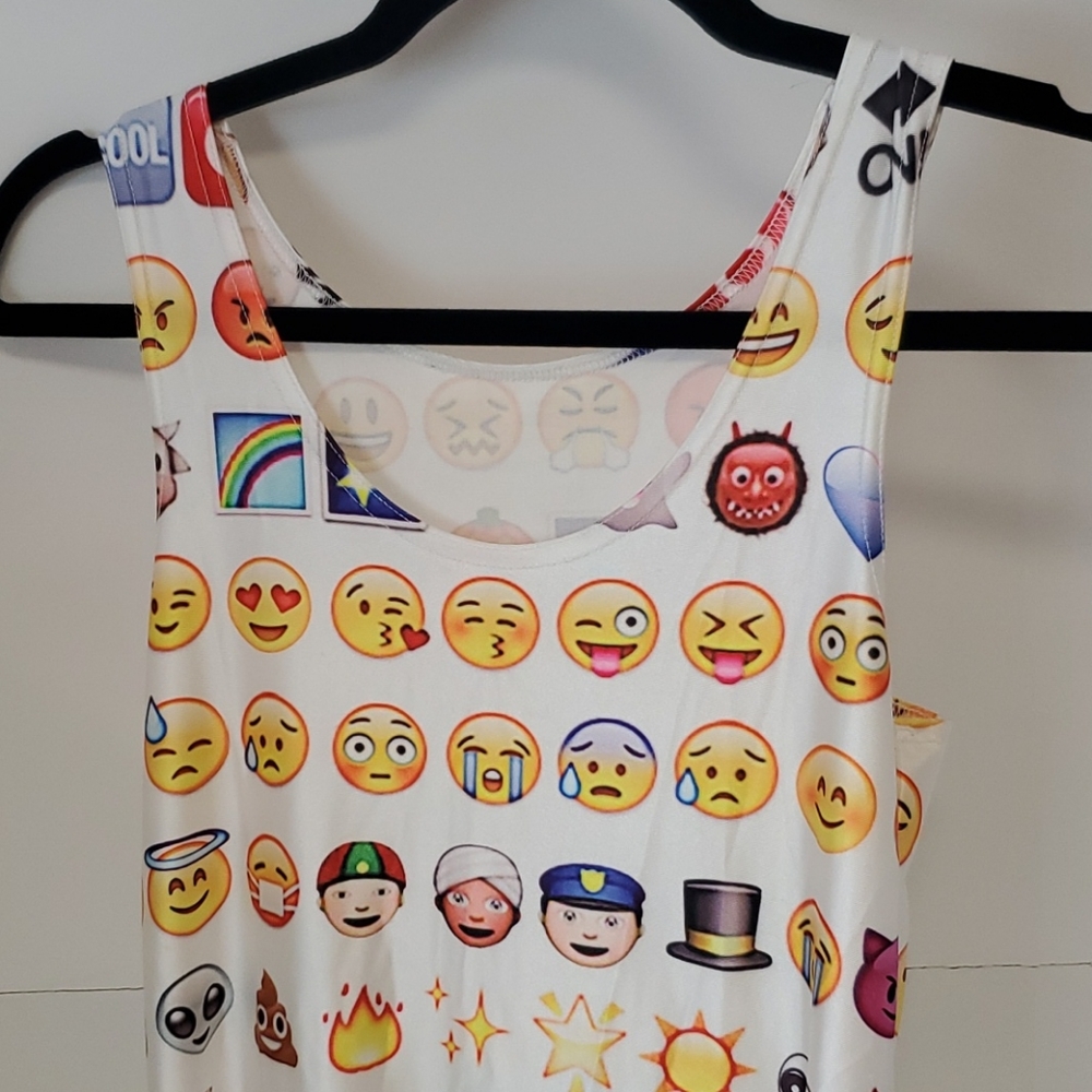 Emoji Dress for Tween Girls, Fun Colorful Emoji clothing